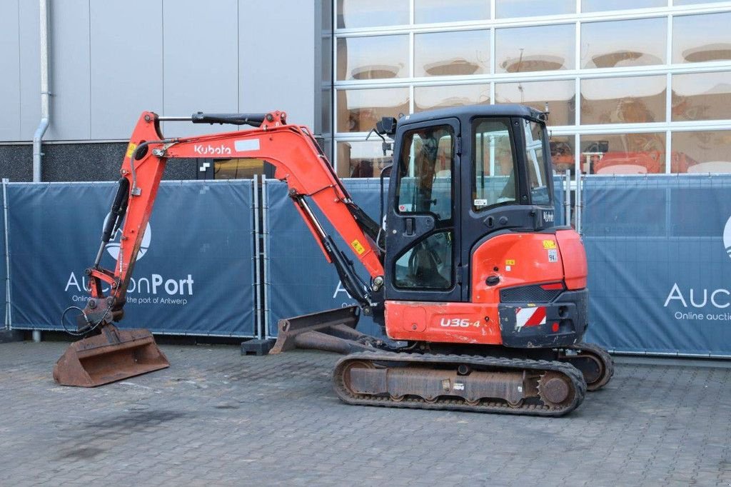 Kettenbagger of the type Kubota U36-4, Gebrauchtmaschine in Antwerpen (Picture 3)