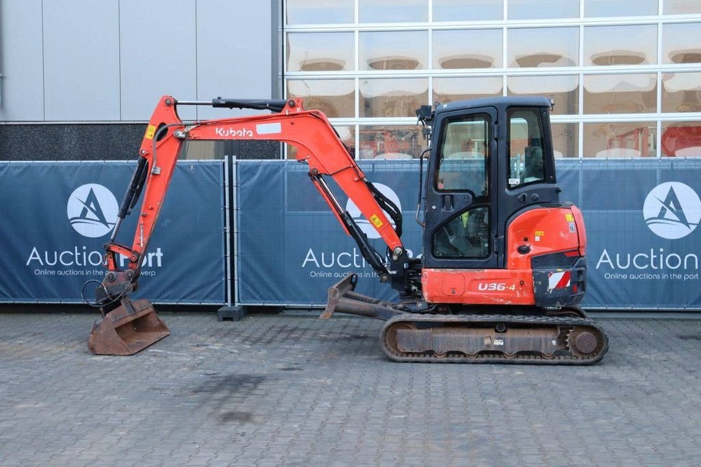 Kettenbagger of the type Kubota U36-4, Gebrauchtmaschine in Antwerpen (Picture 2)