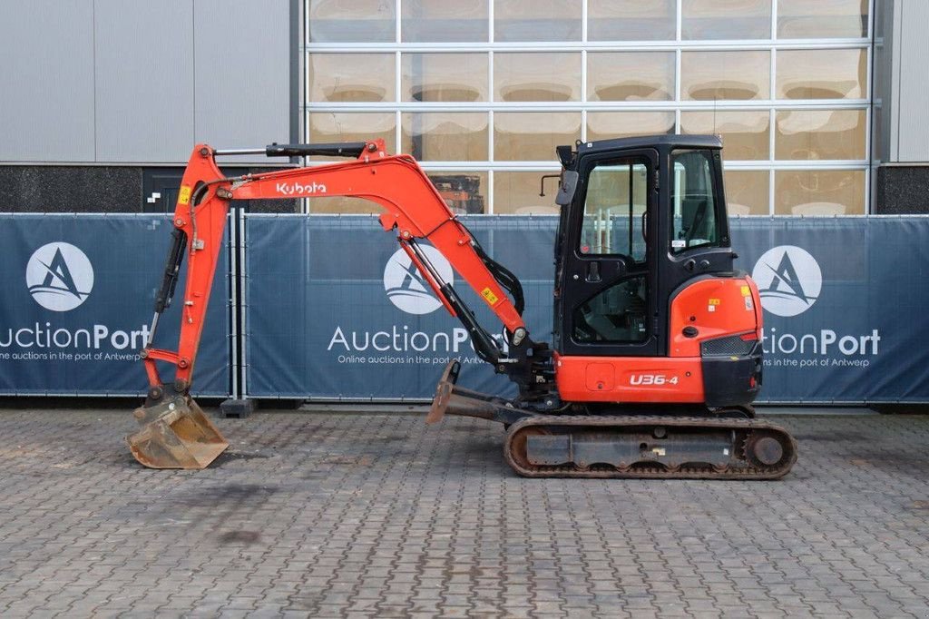Kettenbagger typu Kubota U36-4, Gebrauchtmaschine w Antwerpen (Zdjęcie 2)