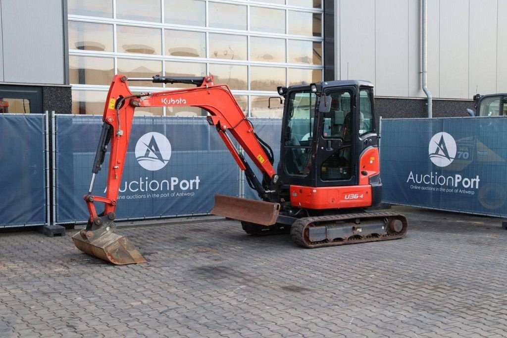 Kettenbagger typu Kubota U36-4, Gebrauchtmaschine w Antwerpen (Zdjęcie 10)