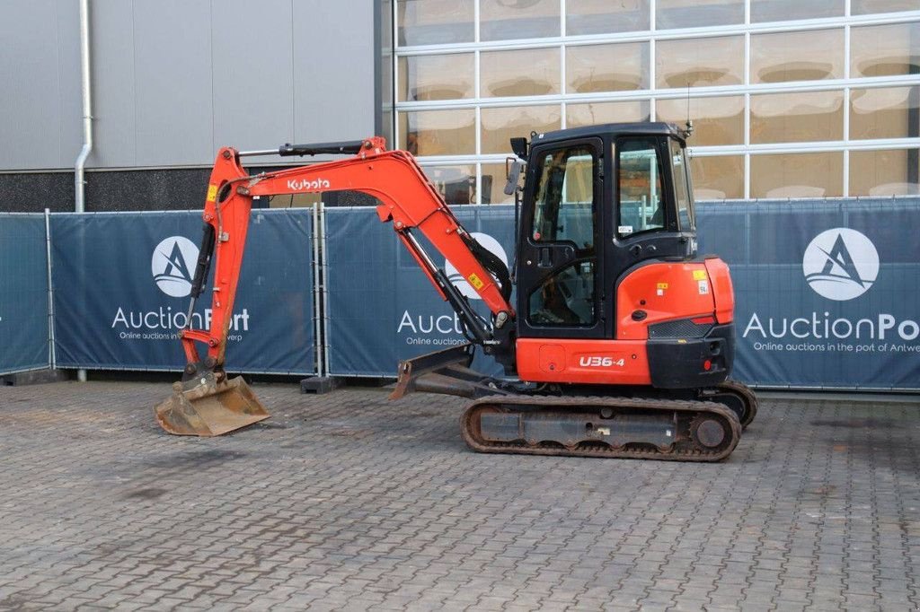Kettenbagger typu Kubota U36-4, Gebrauchtmaschine w Antwerpen (Zdjęcie 3)