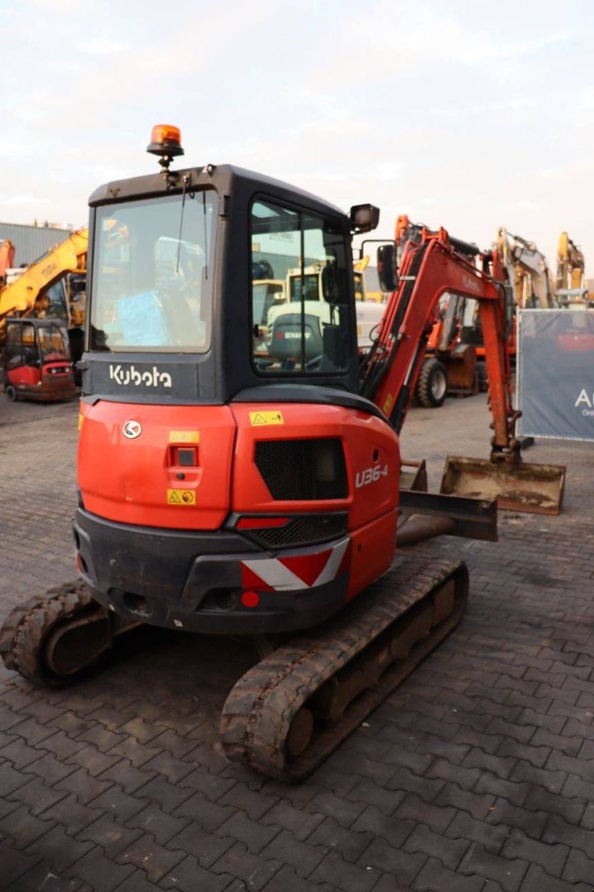 Kettenbagger типа Kubota U36-4, Gebrauchtmaschine в Antwerpen (Фотография 7)