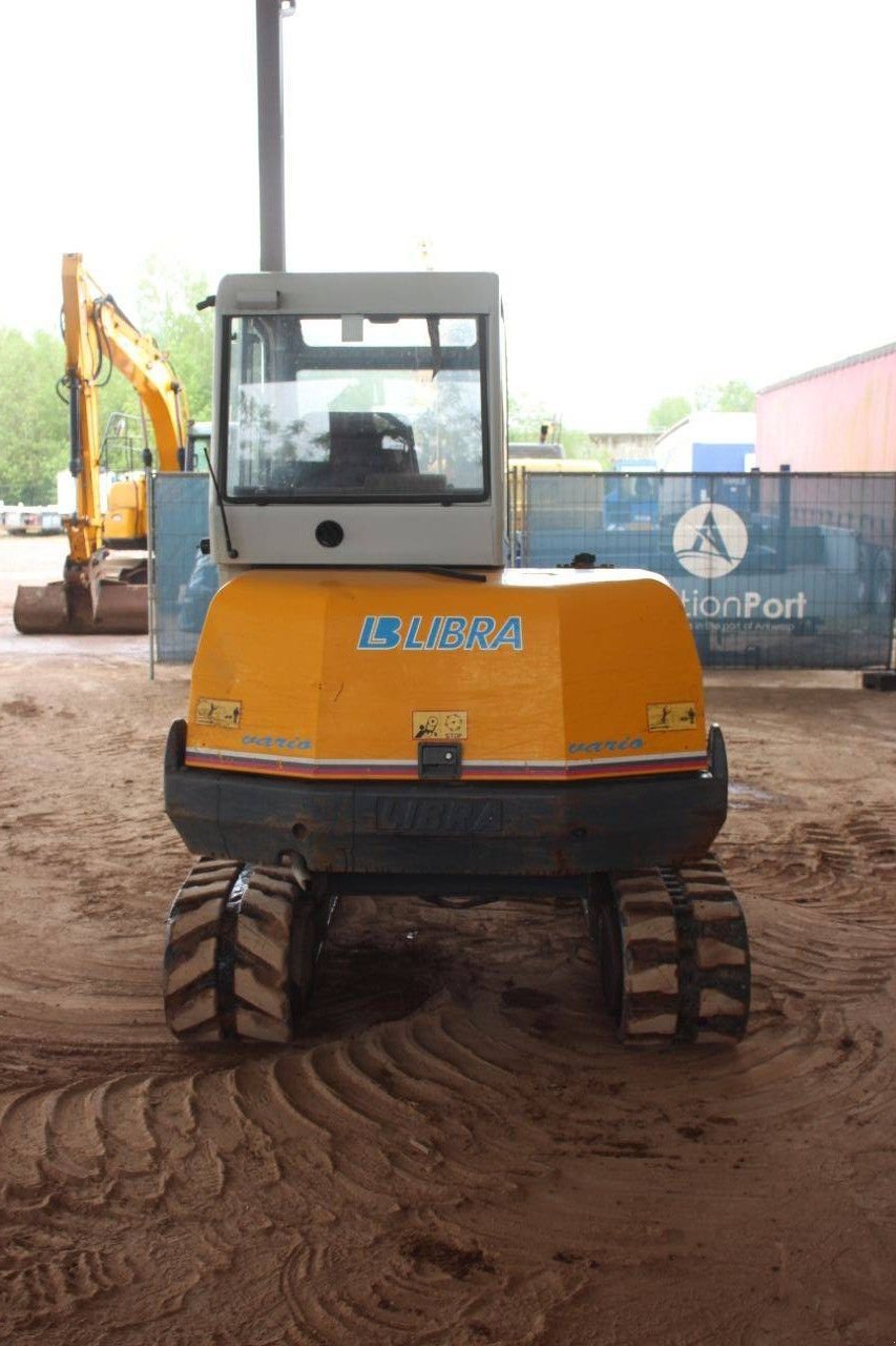 Kettenbagger του τύπου Libra 150S, Gebrauchtmaschine σε Antwerpen (Φωτογραφία 4)