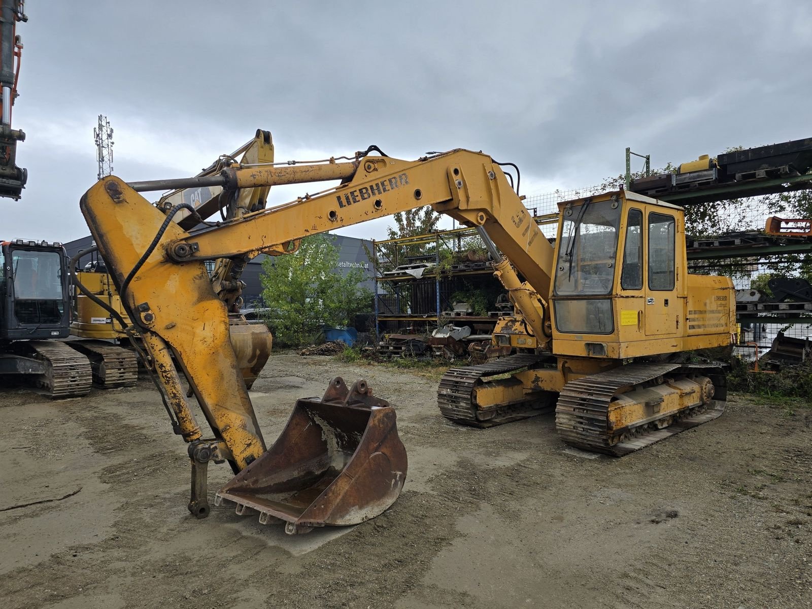 Kettenbagger typu Liebherr R911C, Gebrauchtmaschine v Gabersdorf (Obrázek 1)