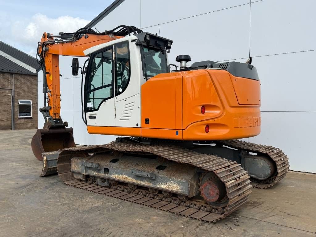 Kettenbagger a típus Liebherr R920 Compact - Blade / Triple Boom / Quick Coupler, Gebrauchtmaschine ekkor: Veldhoven (Kép 3)