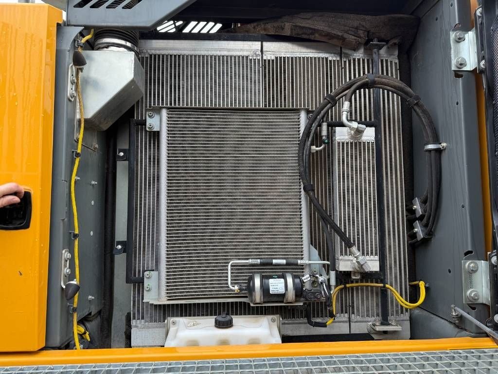 Kettenbagger des Typs Liebherr R922 LC, Gebrauchtmaschine in Wommels (Bild 9)