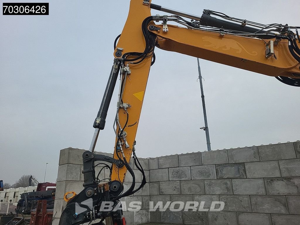 Kettenbagger of the type Liebherr R926 Compact Tiltrotator, Gebrauchtmaschine in Veghel (Picture 7)