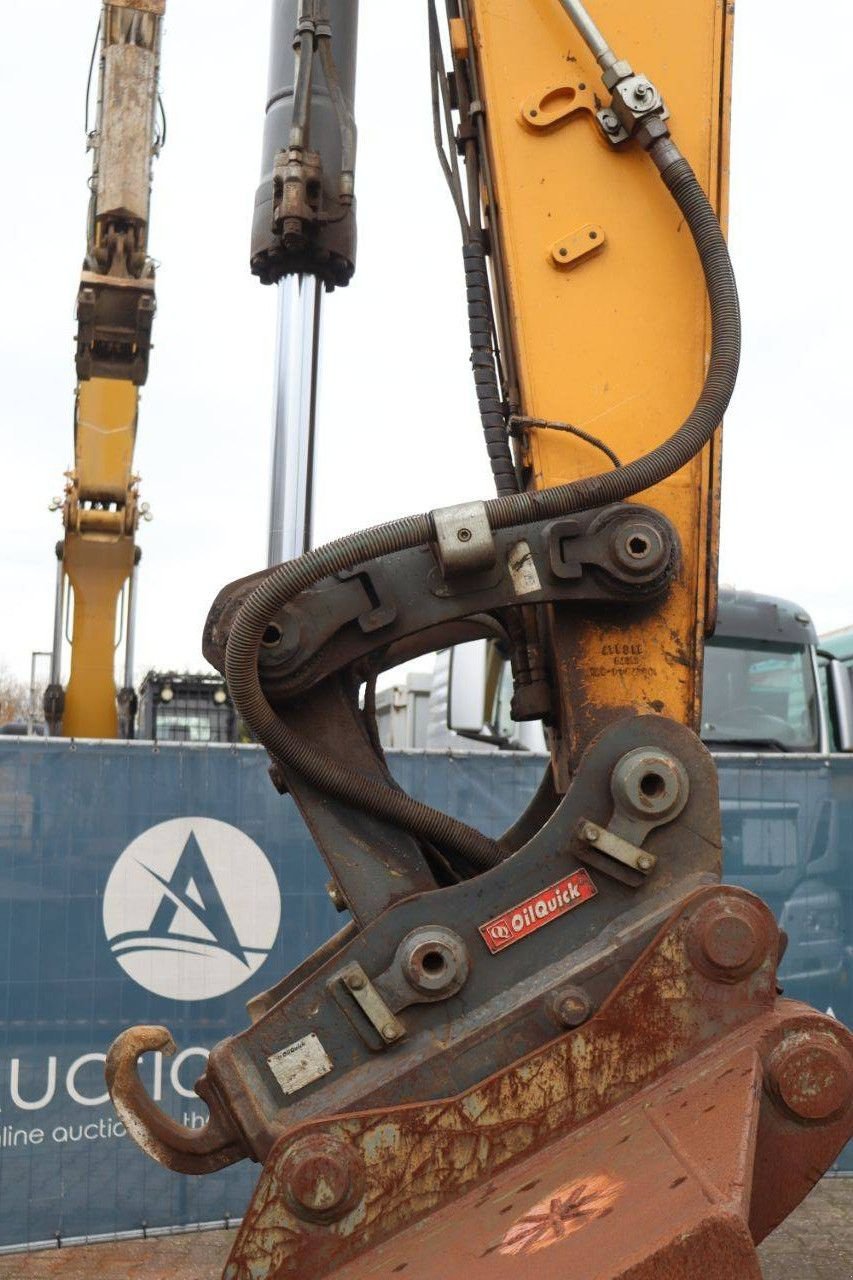 Kettenbagger типа Liebherr R926 WLC, Gebrauchtmaschine в Antwerpen (Фотография 11)