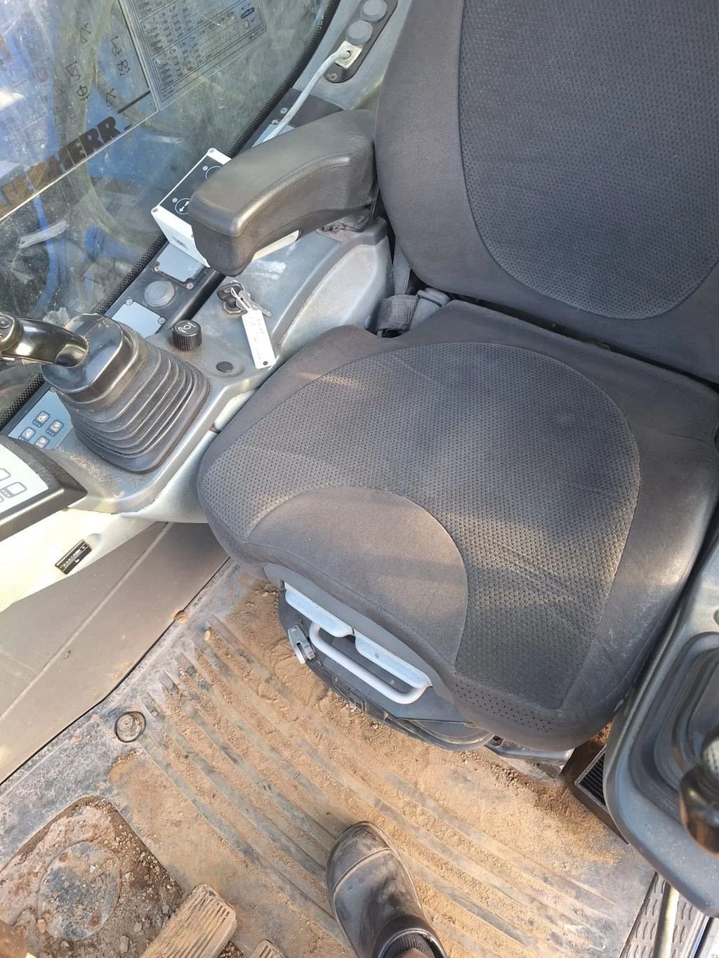 Kettenbagger typu Liebherr R926LC, Gebrauchtmaschine w Barneveld (Zdjęcie 8)