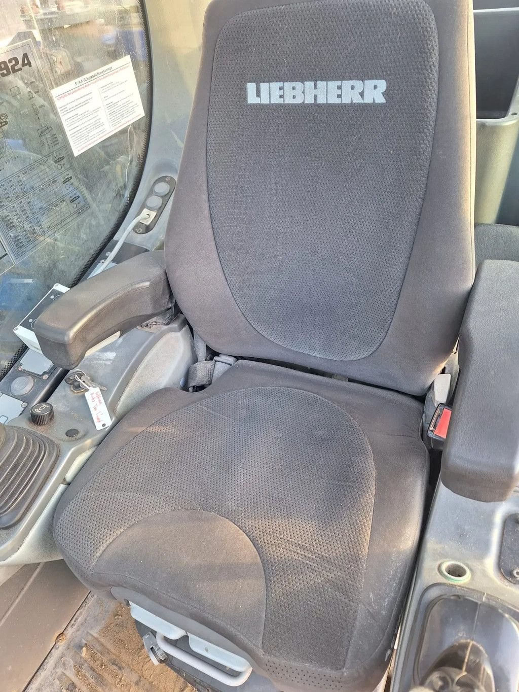 Kettenbagger typu Liebherr R926LC, Gebrauchtmaschine w Barneveld (Zdjęcie 10)