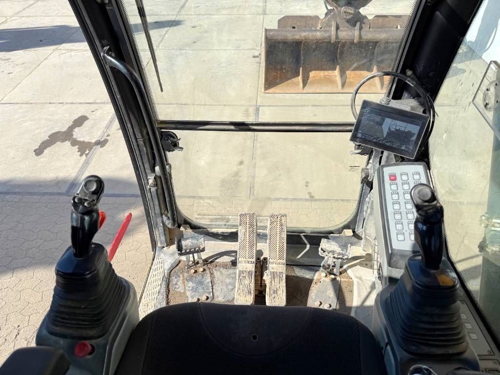 Kettenbagger typu Liebherr R926NLC - Oilquick Tilting Bucket German Machine, Gebrauchtmaschine v Veldhoven (Obrázek 10)