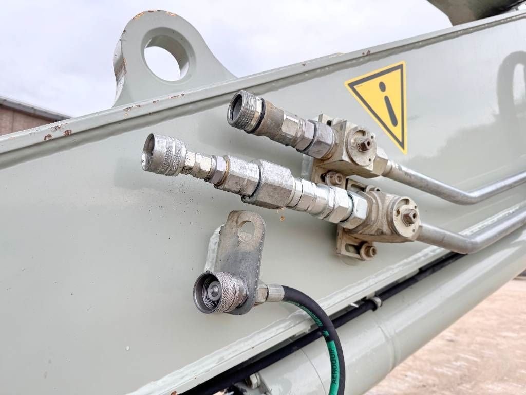 Kettenbagger van het type Liebherr R926WLC - Dutch Machine / Camera / Quick Coupler, Gebrauchtmaschine in Veldhoven (Foto 11)