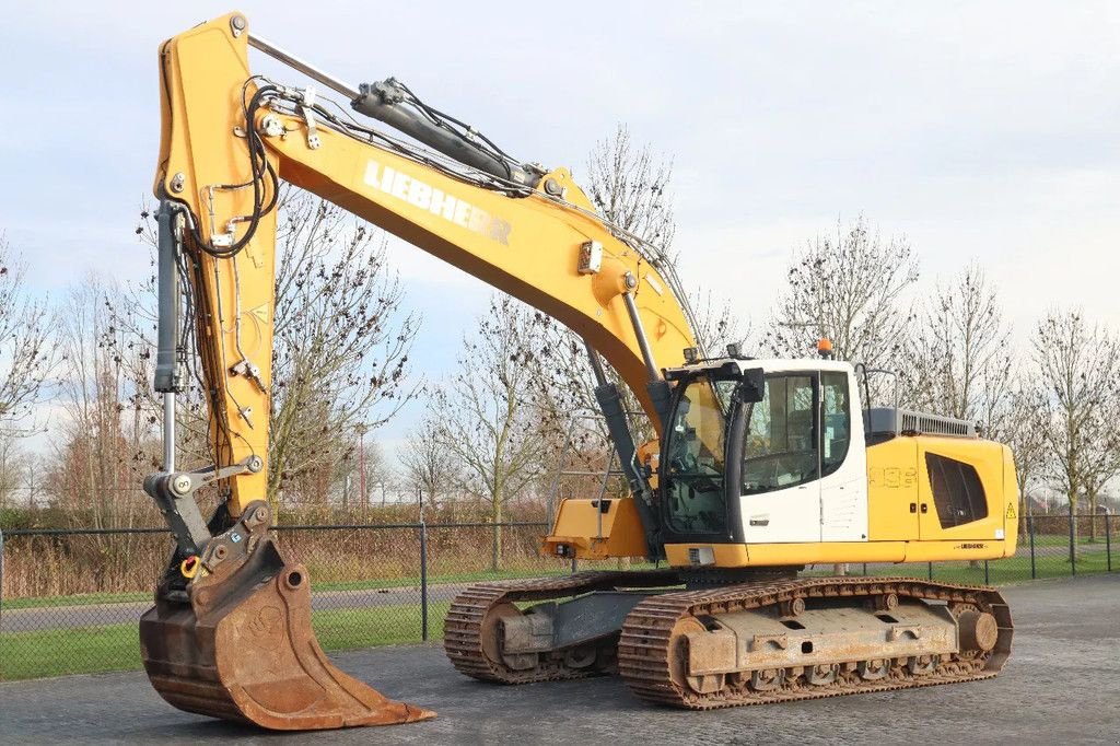 Kettenbagger типа Liebherr R936 LC QUICK COUPLER BUCKET, Gebrauchtmaschine в Marknesse (Фотография 2)