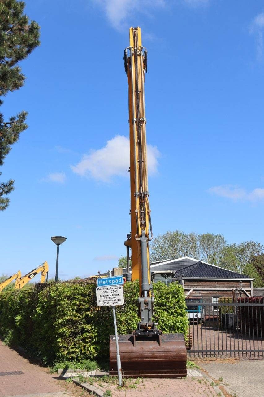 Kettenbagger van het type Liebherr R936 LC, Gebrauchtmaschine in Antwerpen (Foto 4)