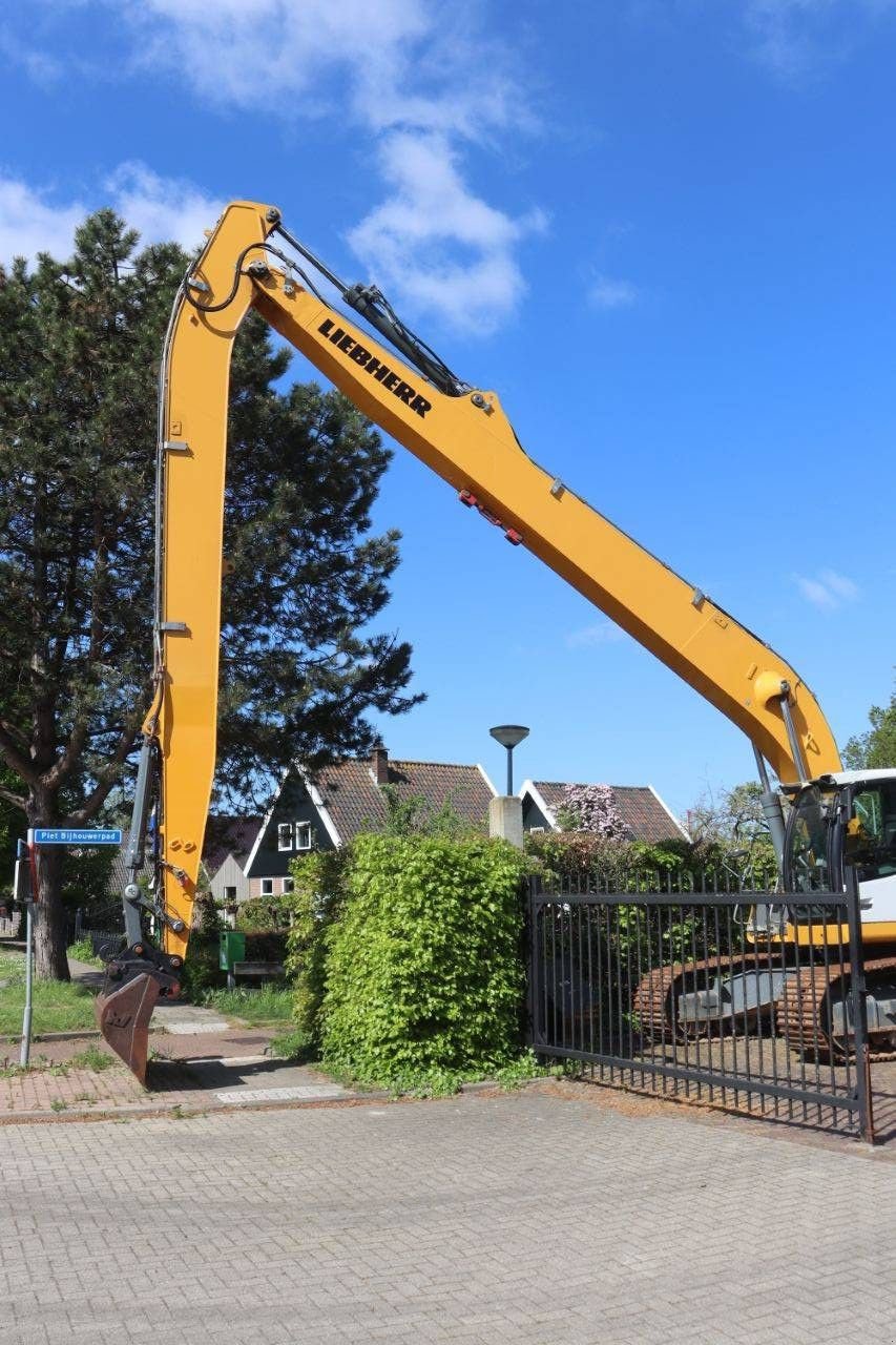 Kettenbagger van het type Liebherr R936 LC, Gebrauchtmaschine in Antwerpen (Foto 7)