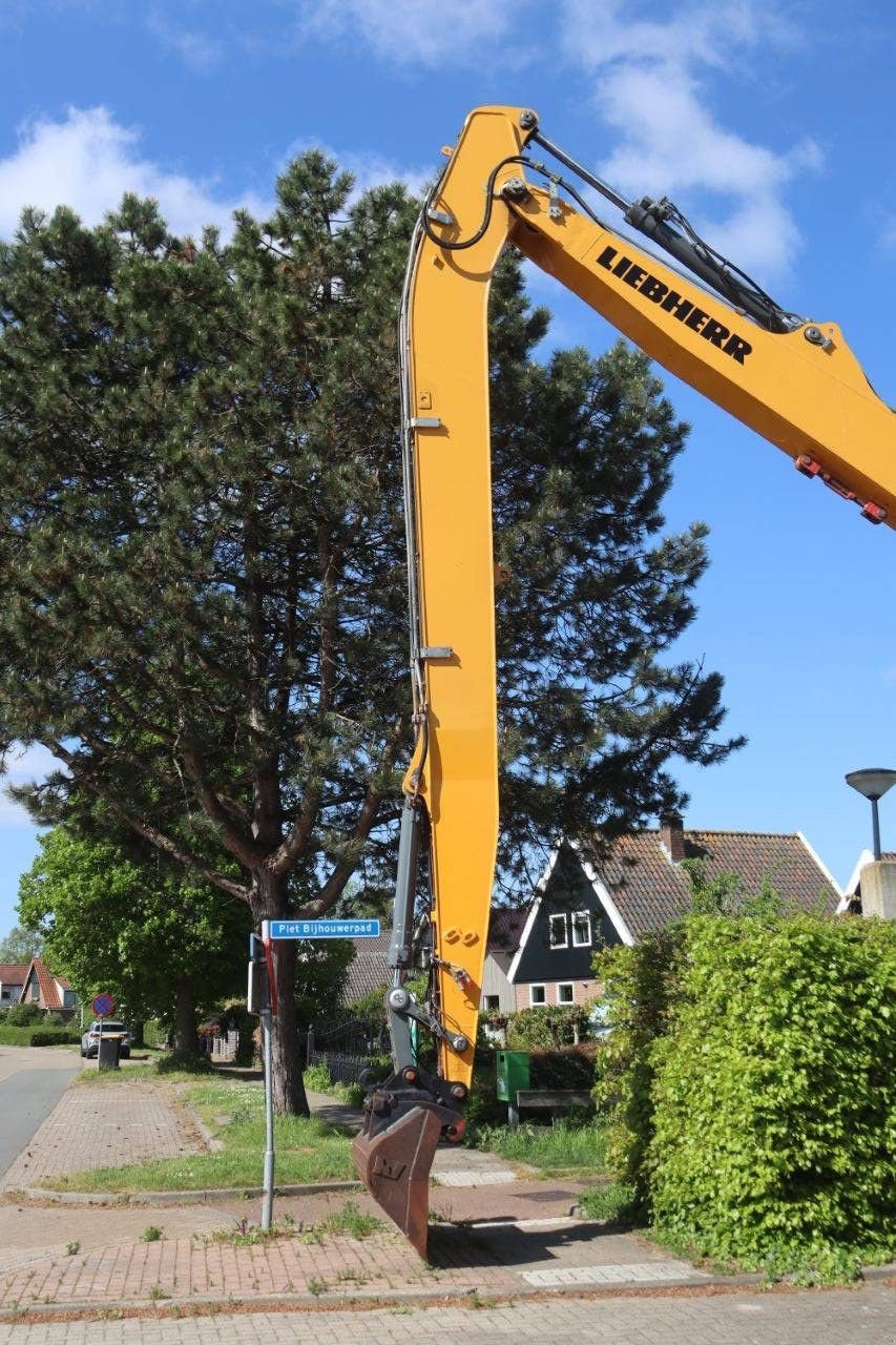 Kettenbagger van het type Liebherr R936 LC, Gebrauchtmaschine in Antwerpen (Foto 8)