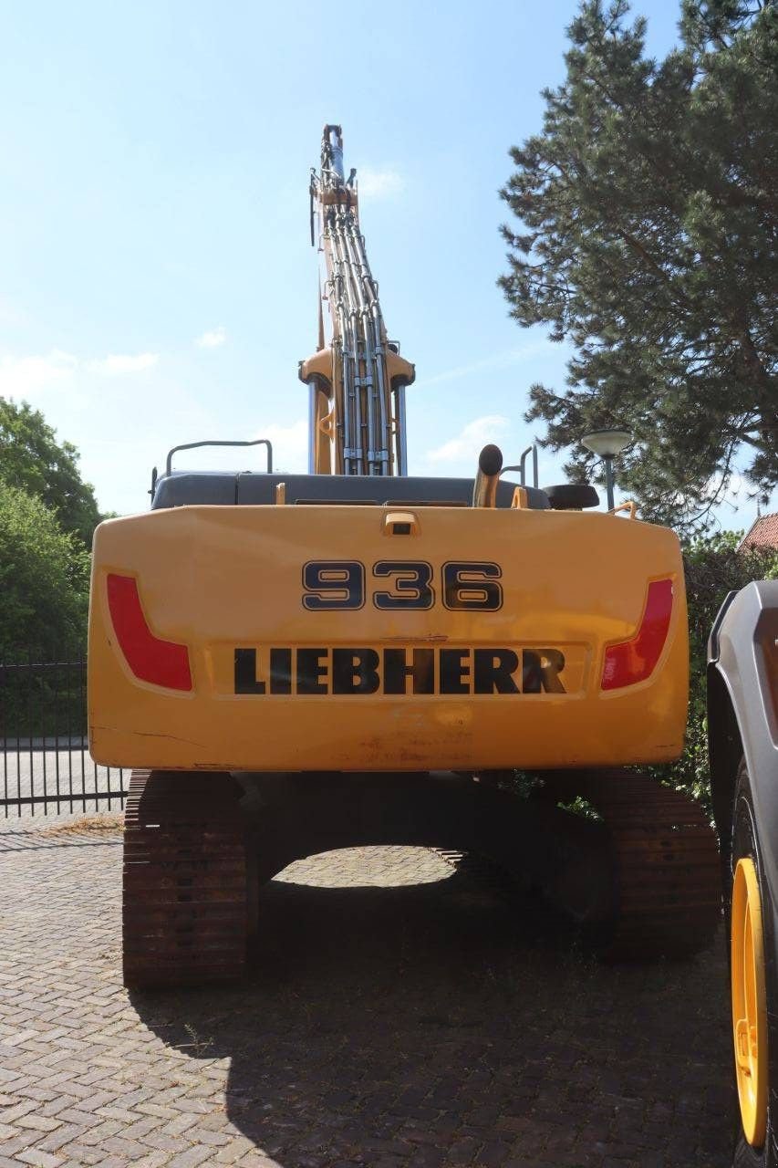 Kettenbagger van het type Liebherr R936 LC, Gebrauchtmaschine in Antwerpen (Foto 3)