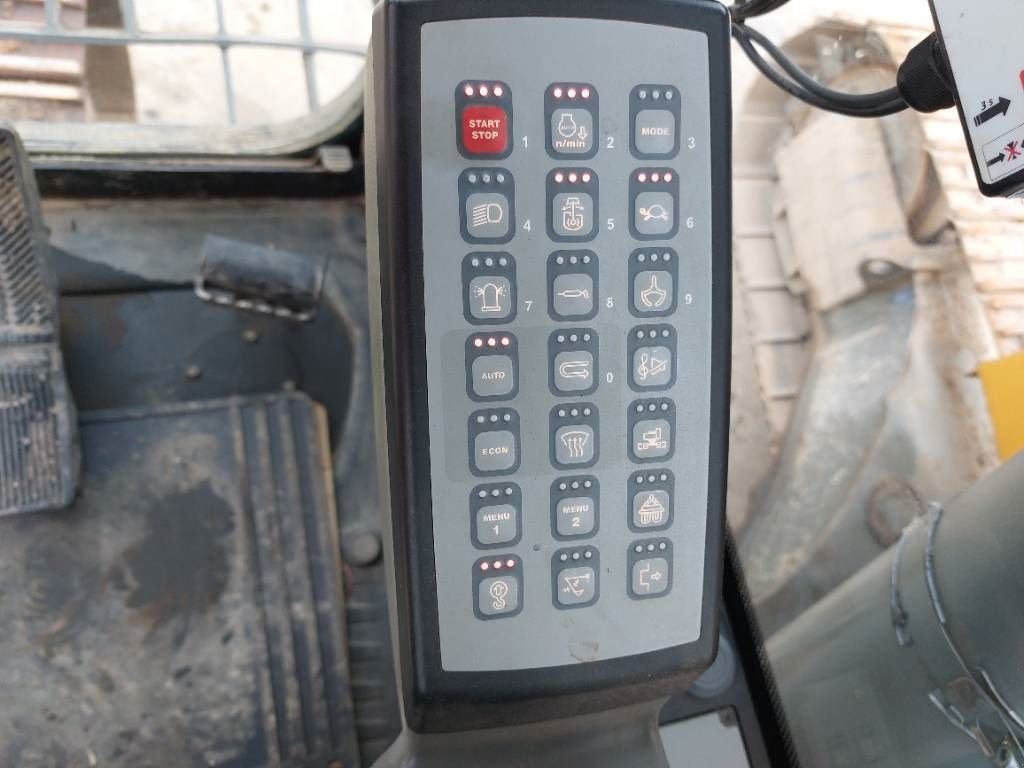 Kettenbagger a típus Liebherr R936LC, Gebrauchtmaschine ekkor: Stabroek (Kép 10)