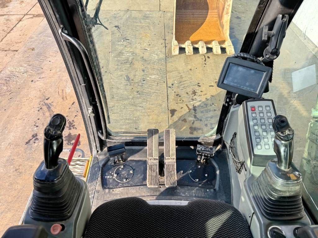 Kettenbagger typu Liebherr R946LC - Hammer Lines / Quick Coupler, Gebrauchtmaschine v Veldhoven (Obrázek 10)