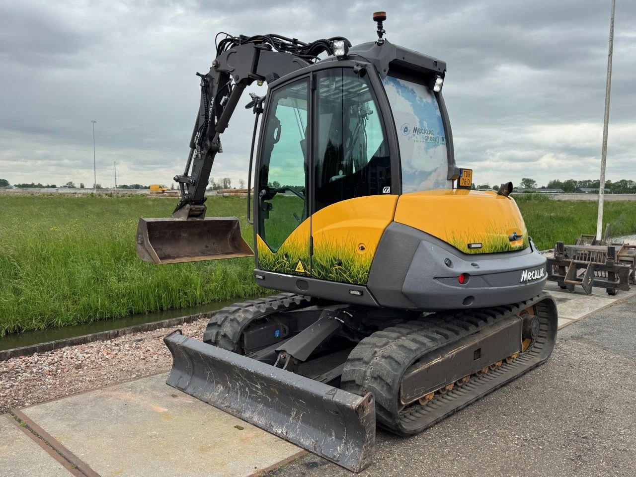Kettenbagger a típus Mecalac 8MCR, Gebrauchtmaschine ekkor: Hardinxveld-Giessendam (Kép 3)