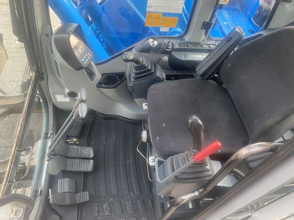 Kettenbagger a típus New Holland E 135 SR-2, Gebrauchtmaschine ekkor: Roosendaal (Kép 9)