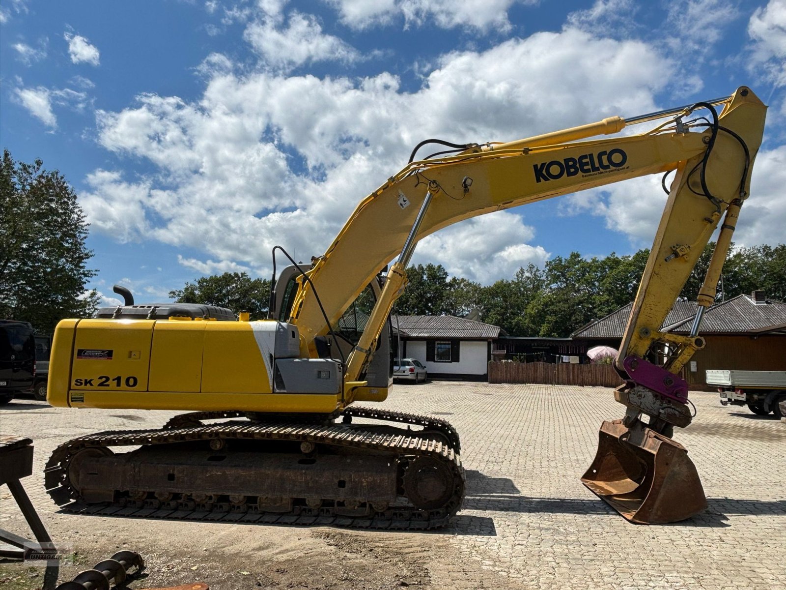 Kettenbagger typu New Holland E 215 B, Gebrauchtmaschine v Deutsch - Goritz (Obrázek 2)