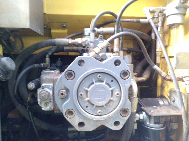 Kettenbagger tipa New Holland E 215, Gebrauchtmaschine u Liebenwalde (Slika 13)