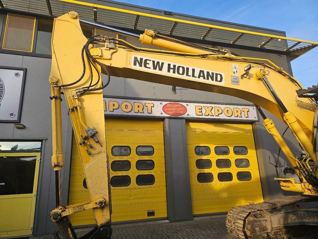 Kettenbagger del tipo New Holland E215B, Gebrauchtmaschine en Krabbendijke (Imagen 10)