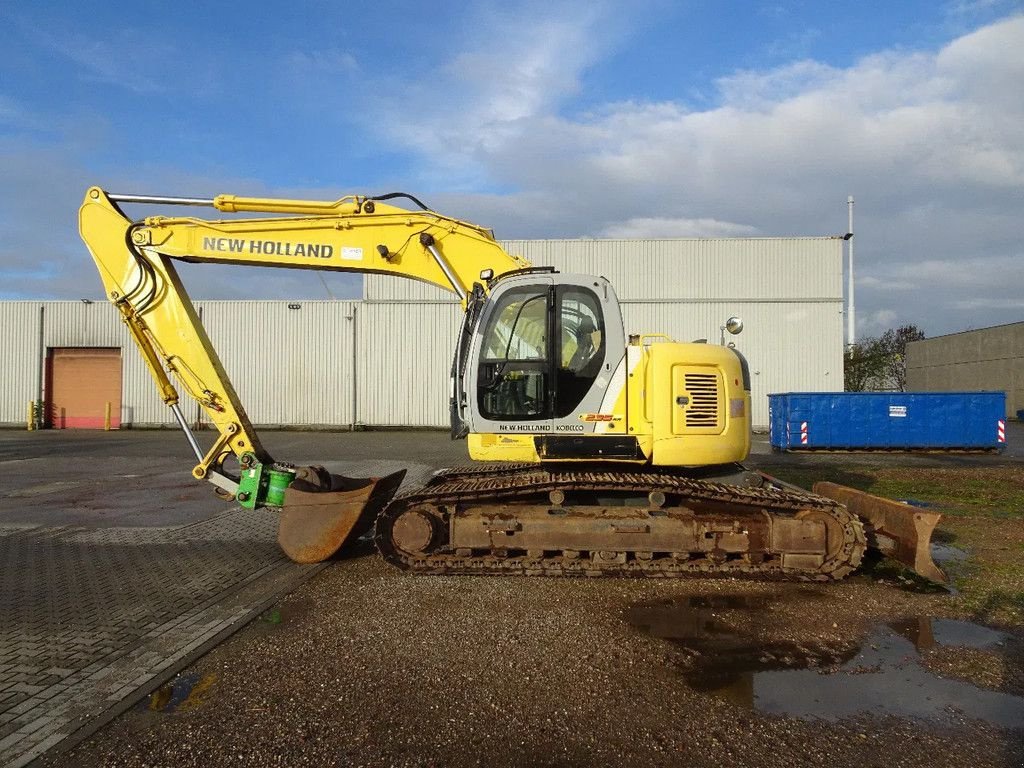 Kettenbagger del tipo New Holland E235, Gebrauchtmaschine en Zutphen (Imagen 5)