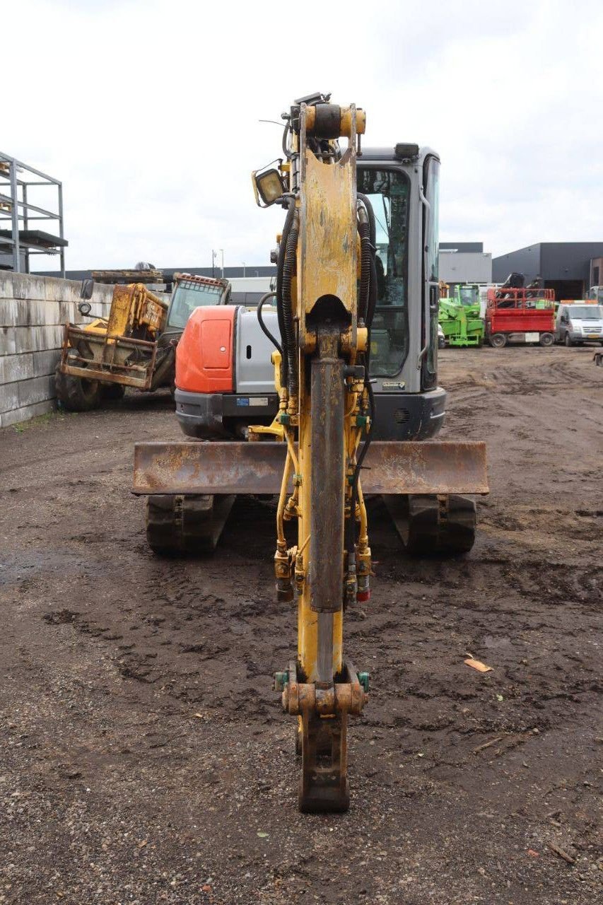 Kettenbagger типа New Holland E50B SR, Gebrauchtmaschine в Antwerpen (Фотография 9)