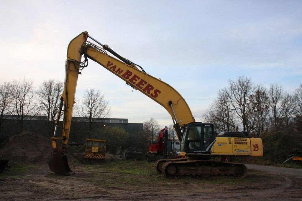 Kettenbagger van het type New Holland Kobelco E 385C, Gebrauchtmaschine in Antwerpen (Foto 1)