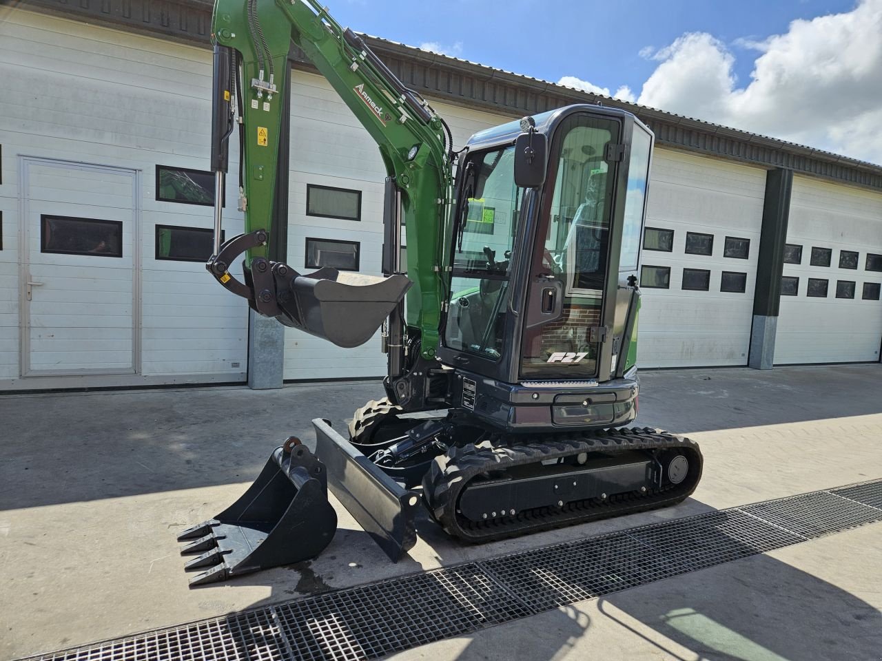 Kettenbagger του τύπου Sonstige Aameck F27, Neumaschine σε stolwijk (Φωτογραφία 2)