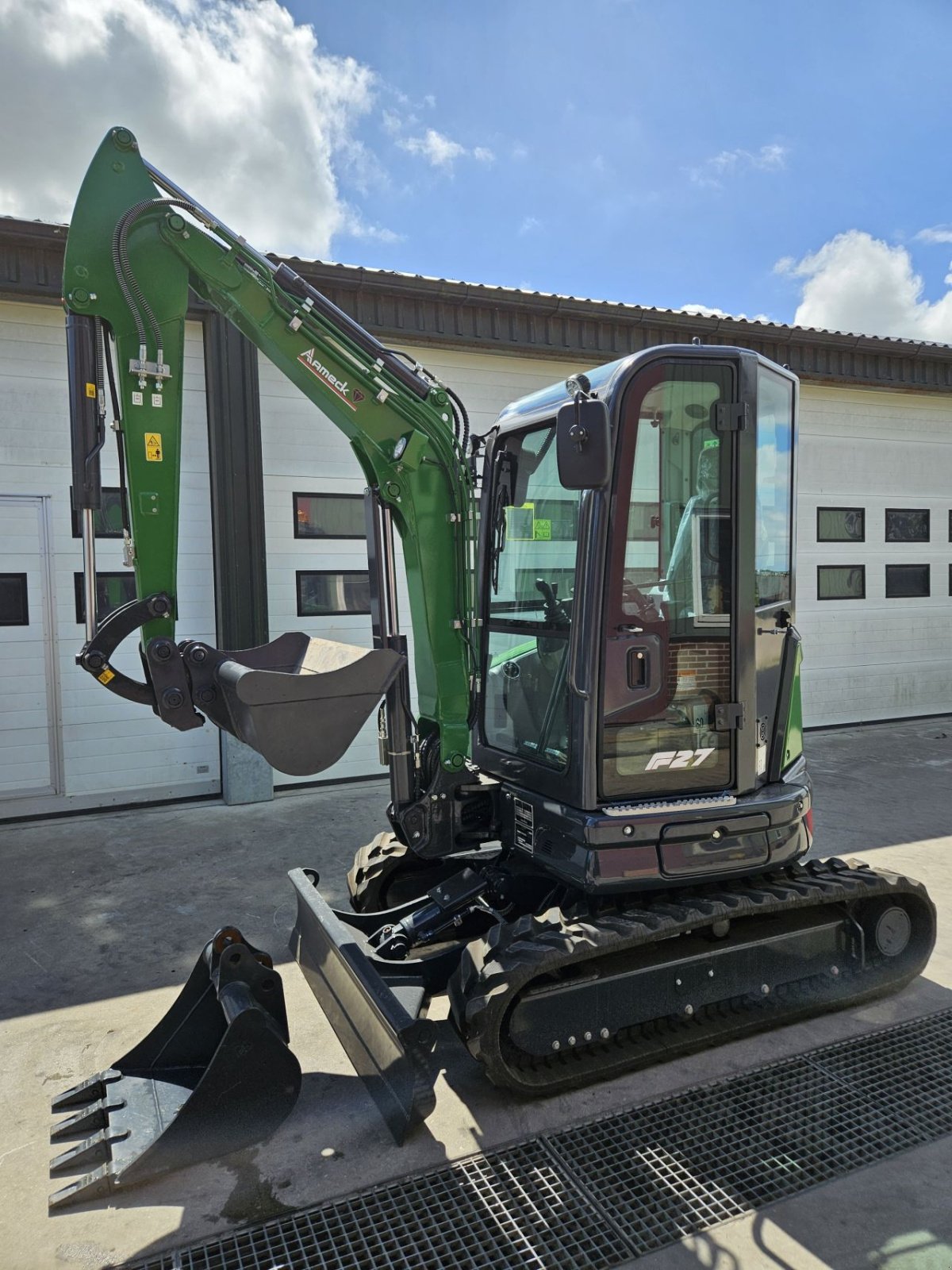 Kettenbagger του τύπου Sonstige Aameck F27, Neumaschine σε stolwijk (Φωτογραφία 1)