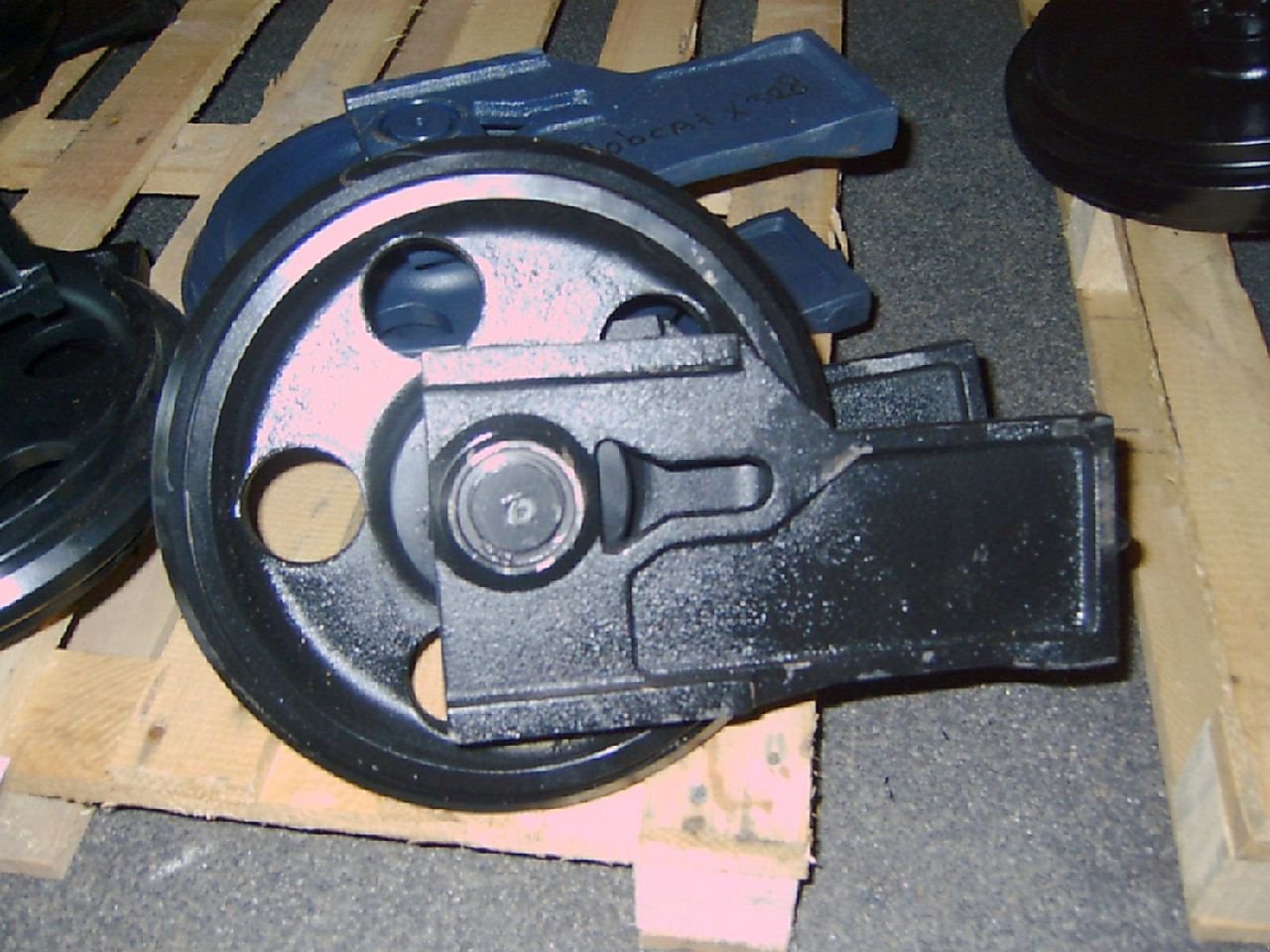 Kettenbagger des Typs Sonstige ALLE MERKEN ALLE MERKEN ROL rubberen rups sprocket span, Neumaschine in Nuland (Bild 10)