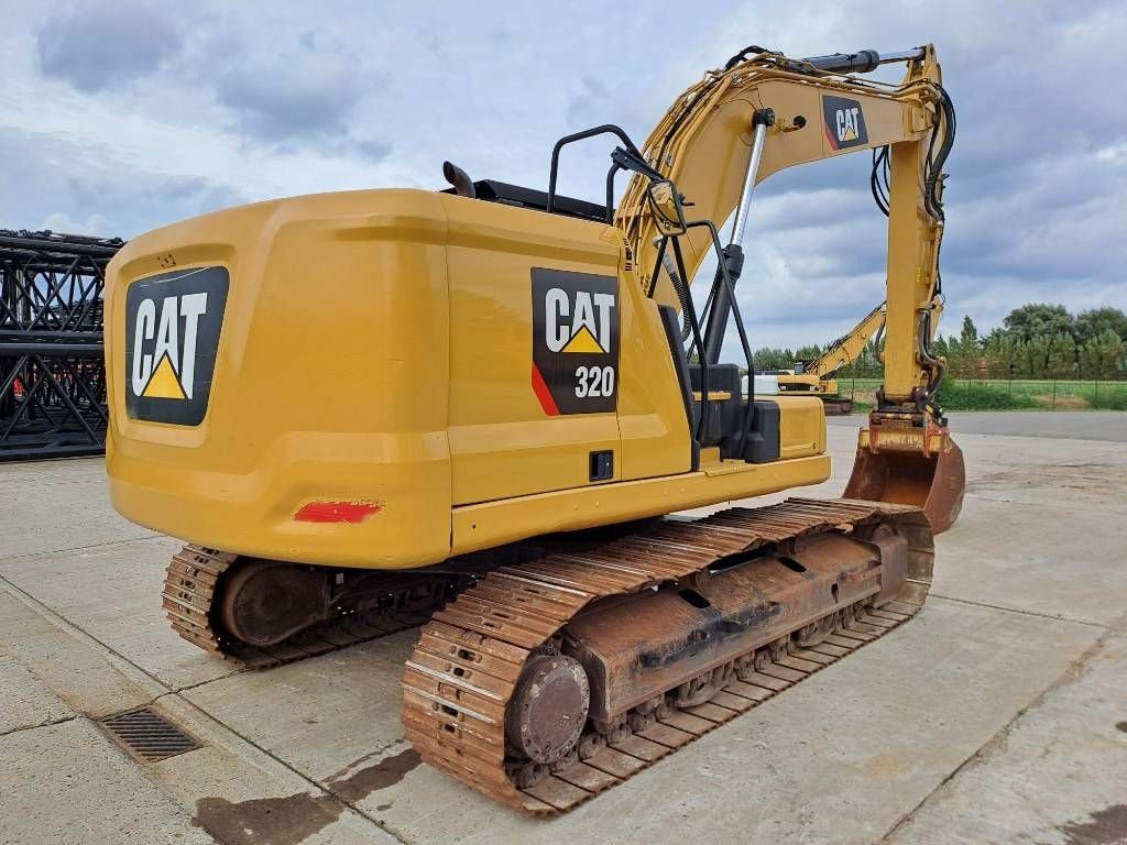 Kettenbagger des Typs Sonstige Cat 320 NG, Gebrauchtmaschine in Stabroek (Bild 4)