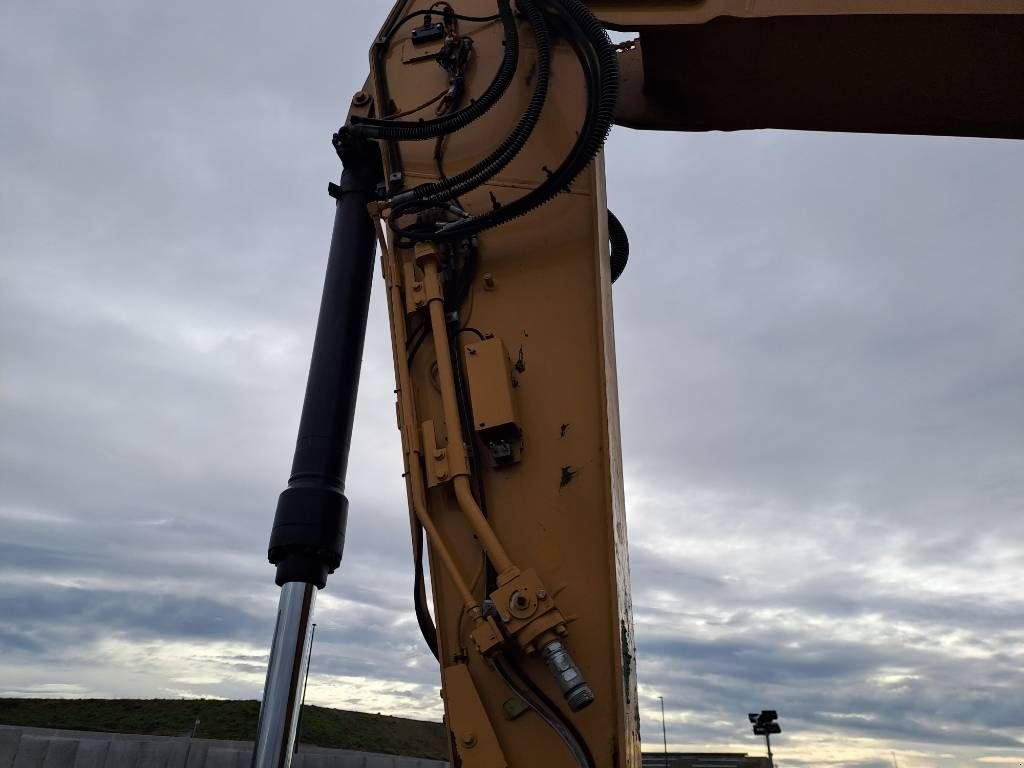Kettenbagger of the type Sonstige Cat 320, Gebrauchtmaschine in Stabroek (Picture 10)