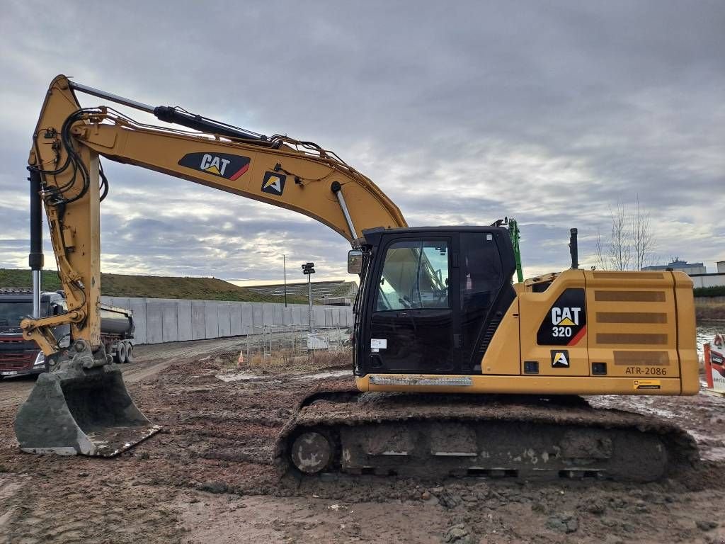 Kettenbagger of the type Sonstige Cat 320, Gebrauchtmaschine in Stabroek (Picture 1)