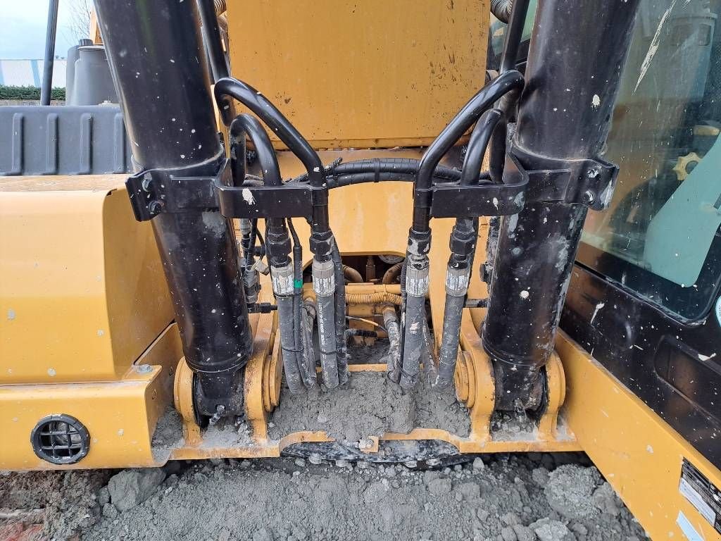 Kettenbagger of the type Sonstige Cat 320, Gebrauchtmaschine in Stabroek (Picture 11)