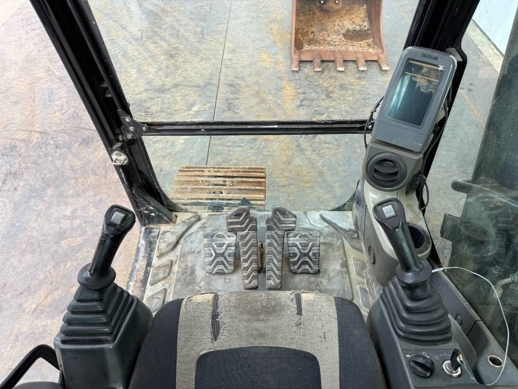 Kettenbagger of the type Sonstige Cat 320DL - Hammer Lines / Quick Coupler, Gebrauchtmaschine in Veldhoven (Picture 10)