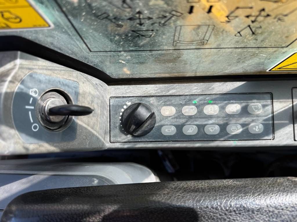 Kettenbagger a típus Sonstige Cat 320FL - Automatic Greasing / Camera, Gebrauchtmaschine ekkor: Veldhoven (Kép 11)