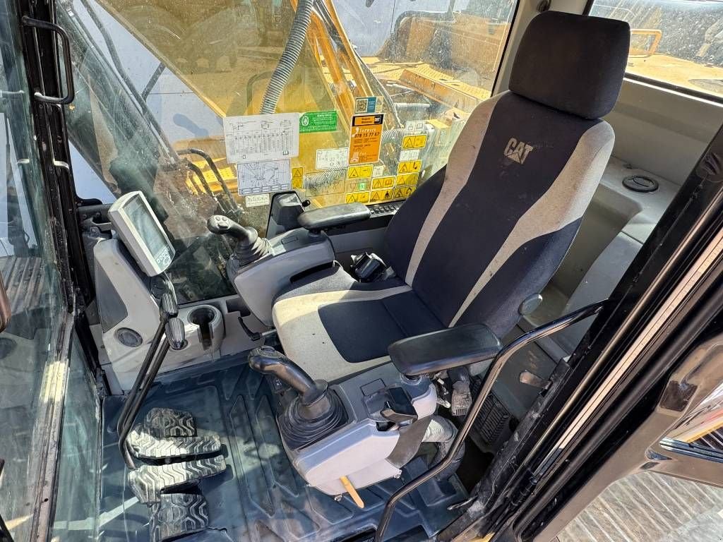 Kettenbagger a típus Sonstige Cat 320FL - Automatic Greasing / Camera, Gebrauchtmaschine ekkor: Veldhoven (Kép 9)