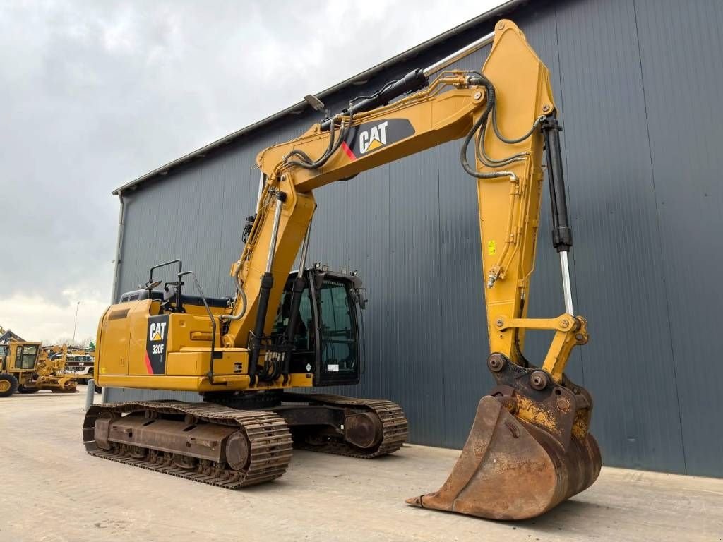 Kettenbagger van het type Sonstige Cat 320FL VA, Gebrauchtmaschine in Venlo (Foto 3)