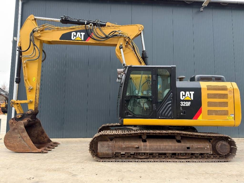 Kettenbagger des Typs Sonstige Cat 320FL VA, Gebrauchtmaschine in Venlo (Bild 2)