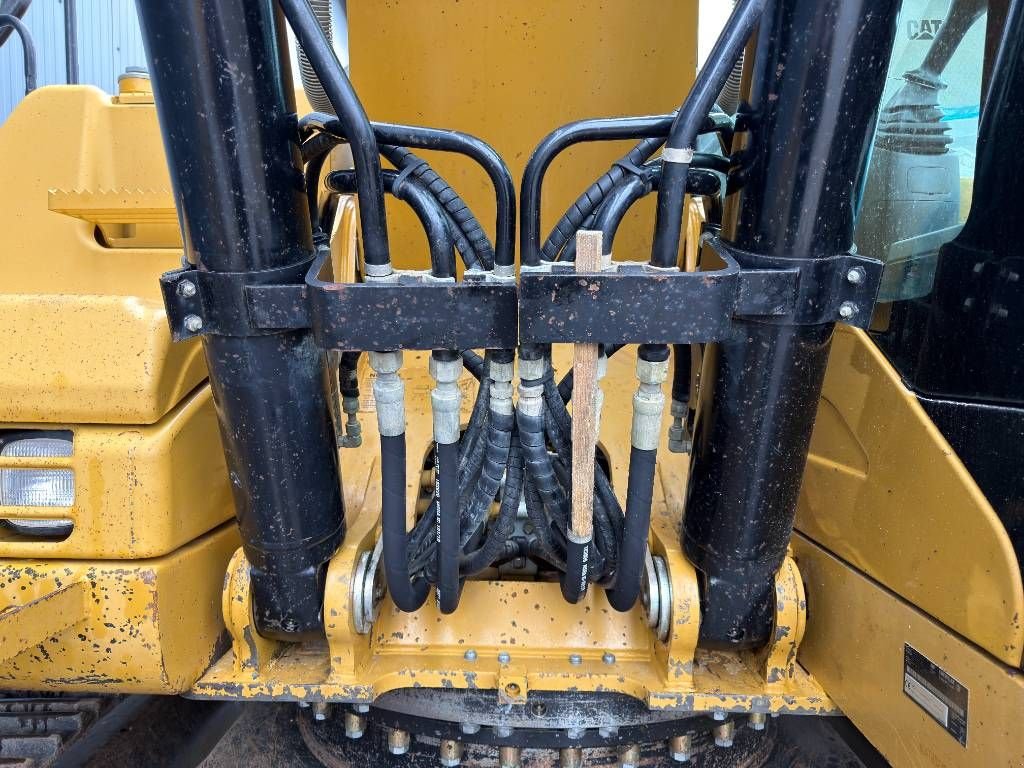 Kettenbagger typu Sonstige Cat 323D LN, Gebrauchtmaschine w Venlo (Zdjęcie 11)
