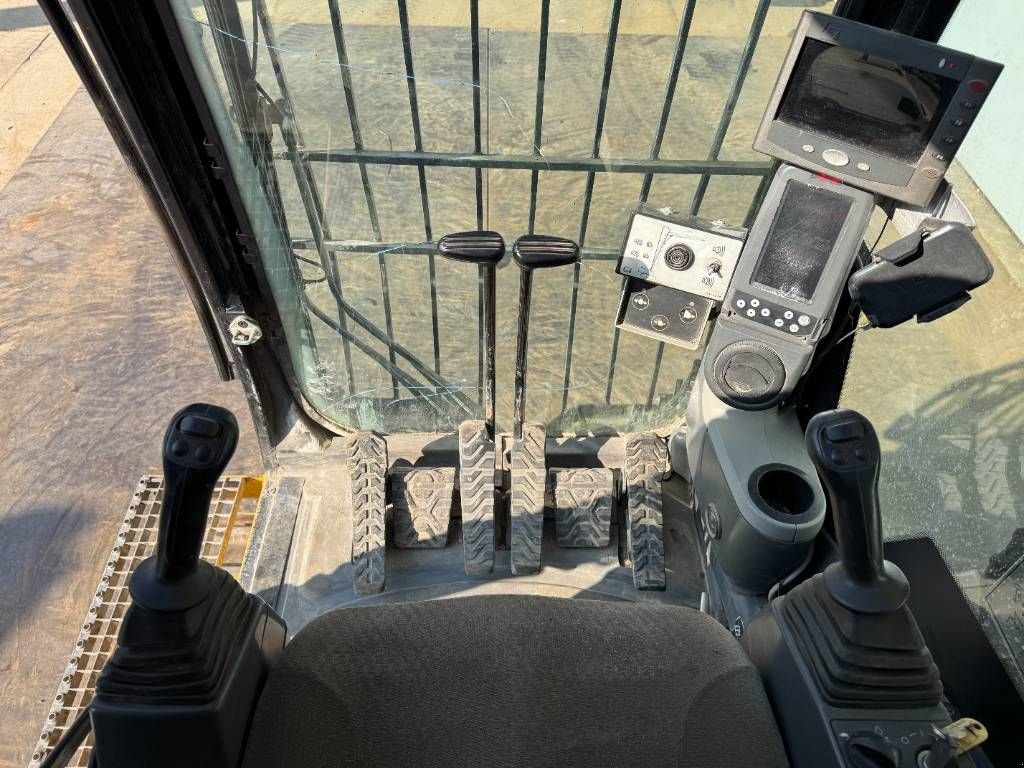 Kettenbagger za tip Sonstige Cat 345C - Tilting Cabin / Adjustable Undercarriage, Gebrauchtmaschine u Veldhoven (Slika 11)