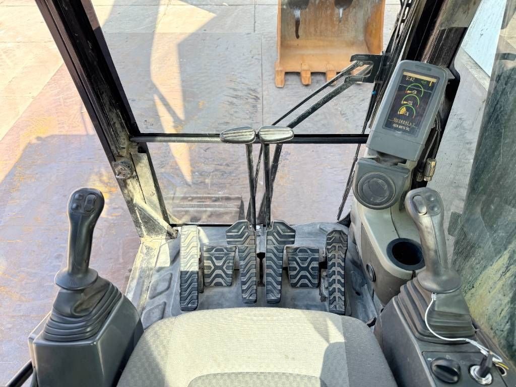 Kettenbagger του τύπου Sonstige Cat 345DL - German Machine / Automatic Greasing, Gebrauchtmaschine σε Veldhoven (Φωτογραφία 10)