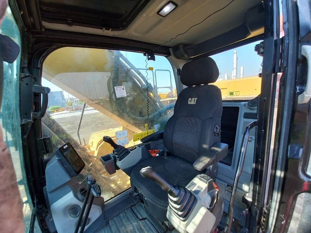 Kettenbagger van het type Sonstige Cat 350 (Abu Dhabi), Gebrauchtmaschine in Stabroek (Foto 8)