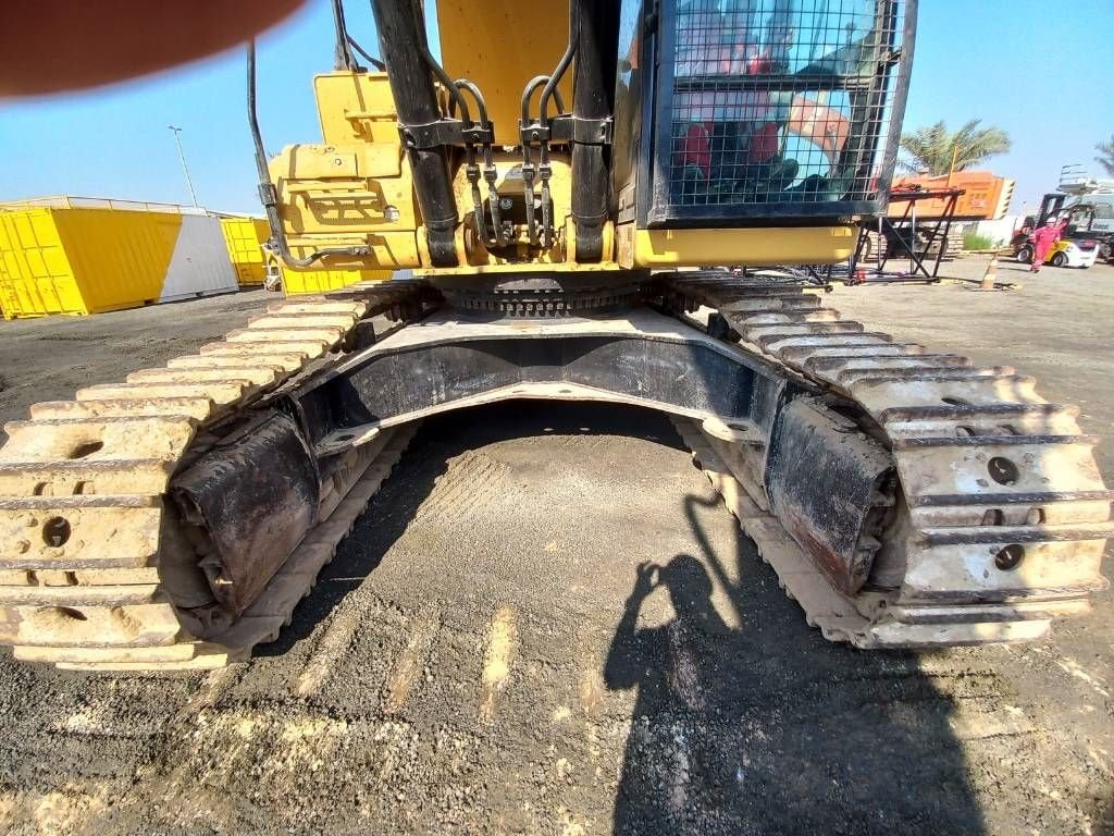 Kettenbagger van het type Sonstige Cat 350 (Abu Dhabi), Gebrauchtmaschine in Stabroek (Foto 5)
