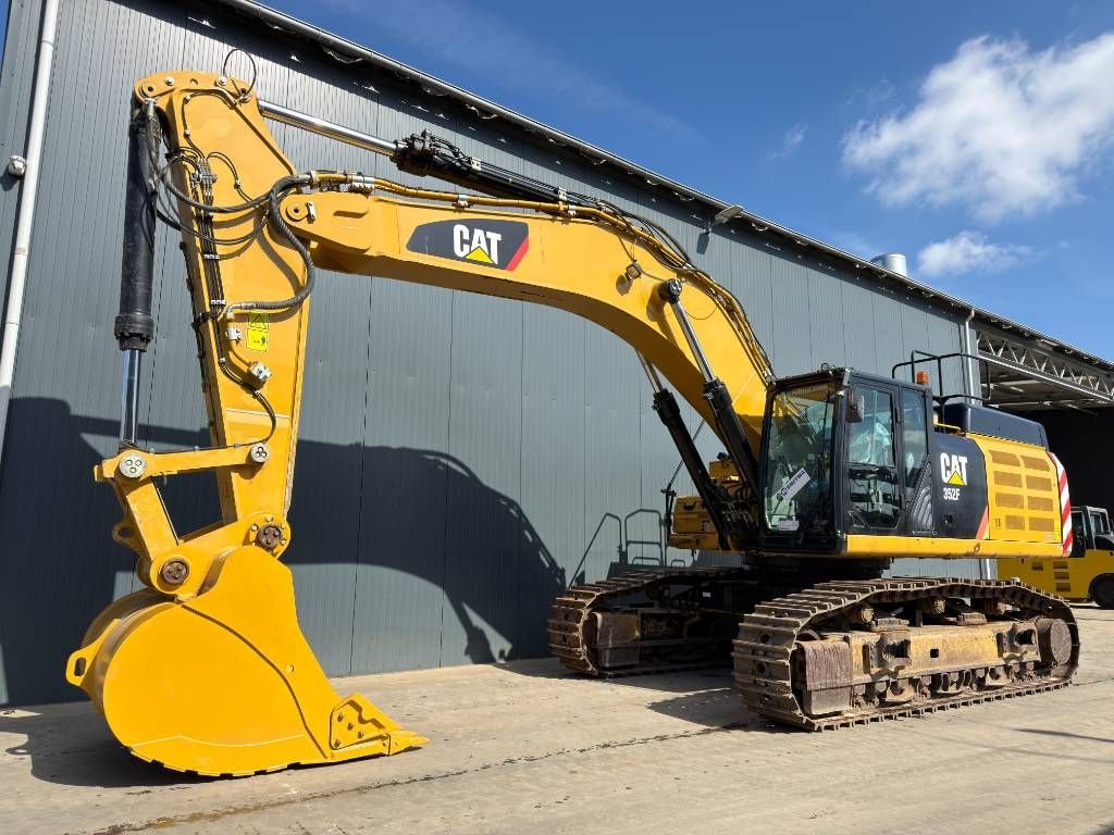Kettenbagger del tipo Sonstige Cat 352F, Gebrauchtmaschine In Venlo (Immagine 1)