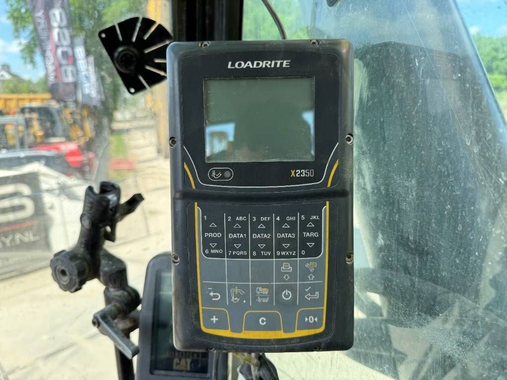 Kettenbagger типа Sonstige Cat 374DL ME Automatic Greasing / Parking Heater, Gebrauchtmaschine в Veldhoven (Фотография 11)